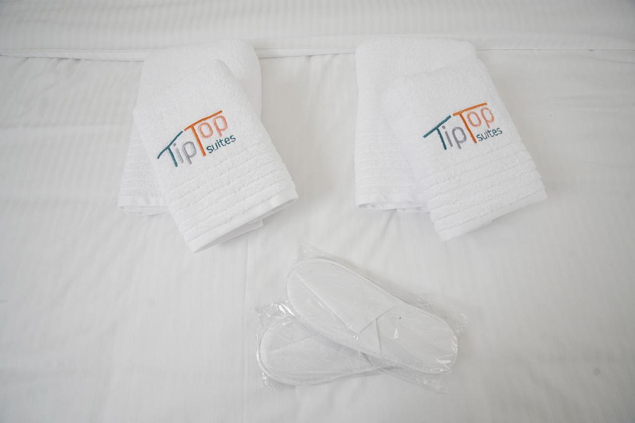 Tip - Top Suites เอเธนส์ ภายนอก รูปภาพ