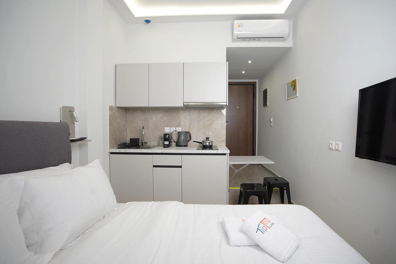 Tip - Top Suites เอเธนส์ ภายนอก รูปภาพ